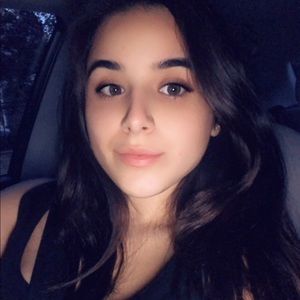 Meet your Posher, Jeanette